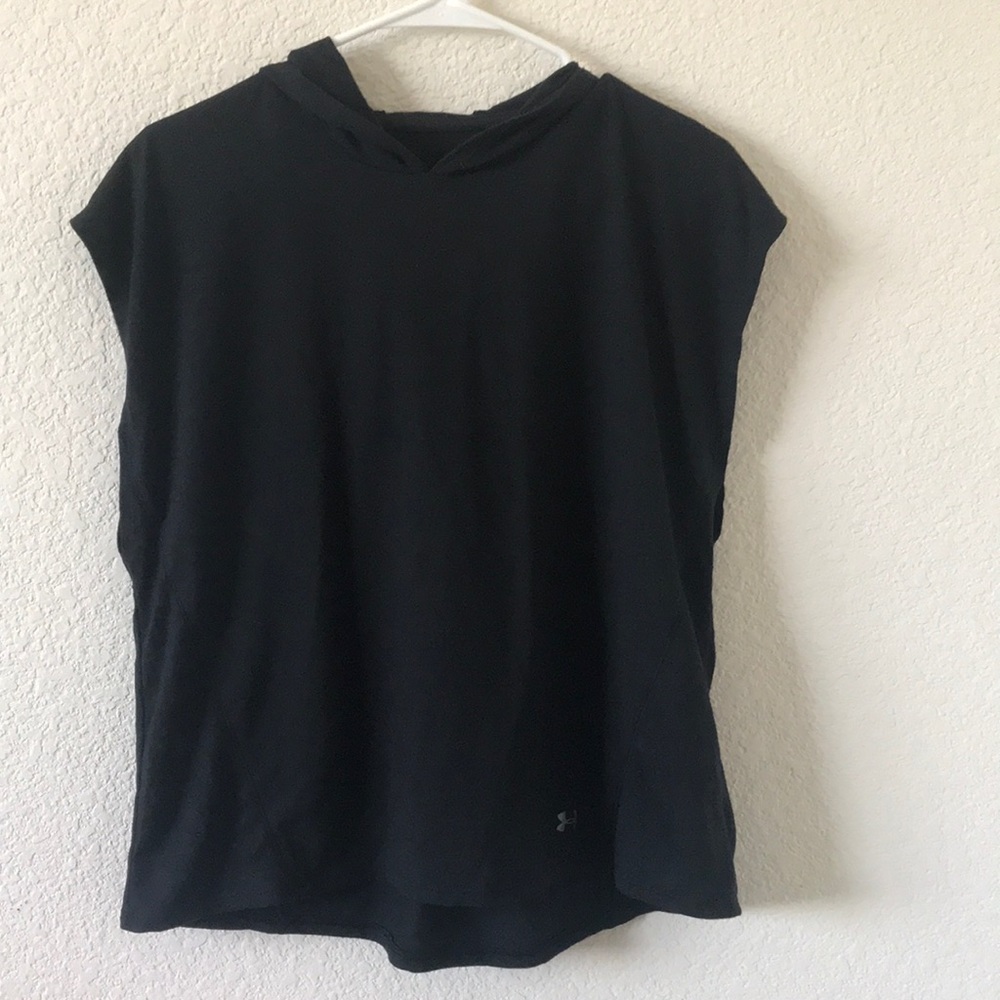 Under Armour Loose Sleeveless Black Hoodie size M